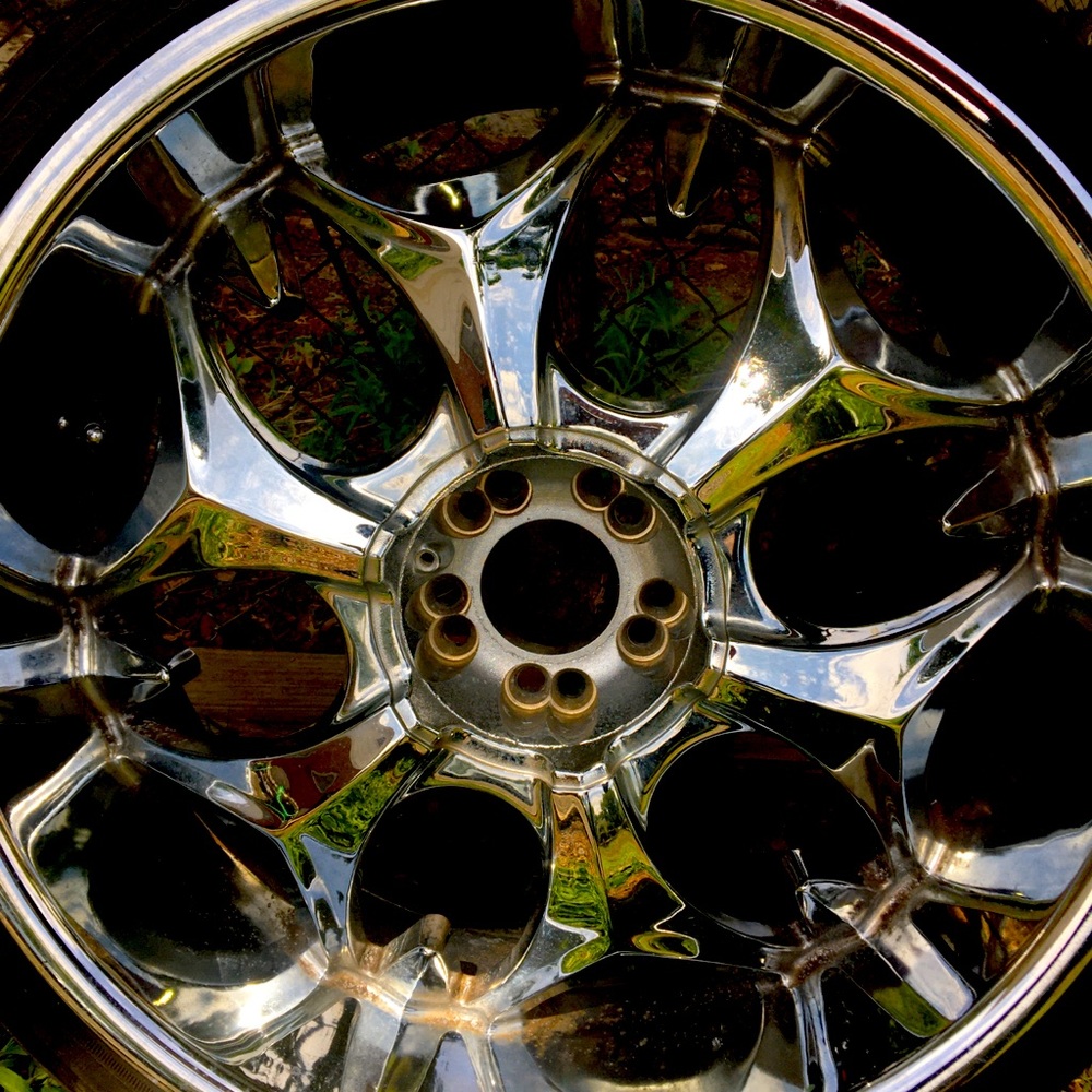 24 rims I’m located in Charlotte North